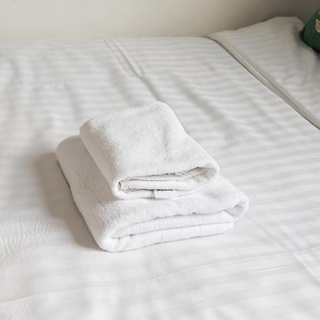Metro Mlynow Pleasant Apartament 华沙 外观 照片